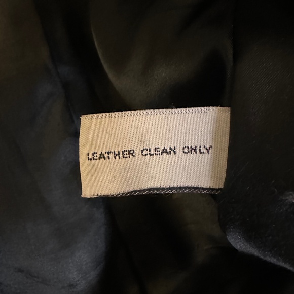 Vintage Lord & Taylor 100% Genuine Leather, Zip-Front Jacket, Size M - Picture 6 of 16